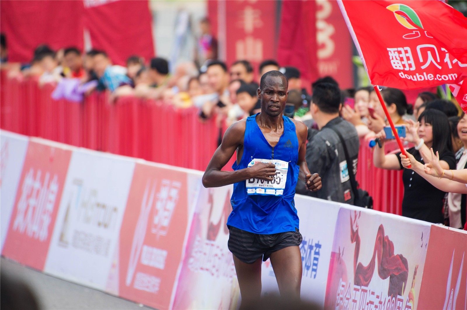 湖南乐鱼leyu体育管理有限公司