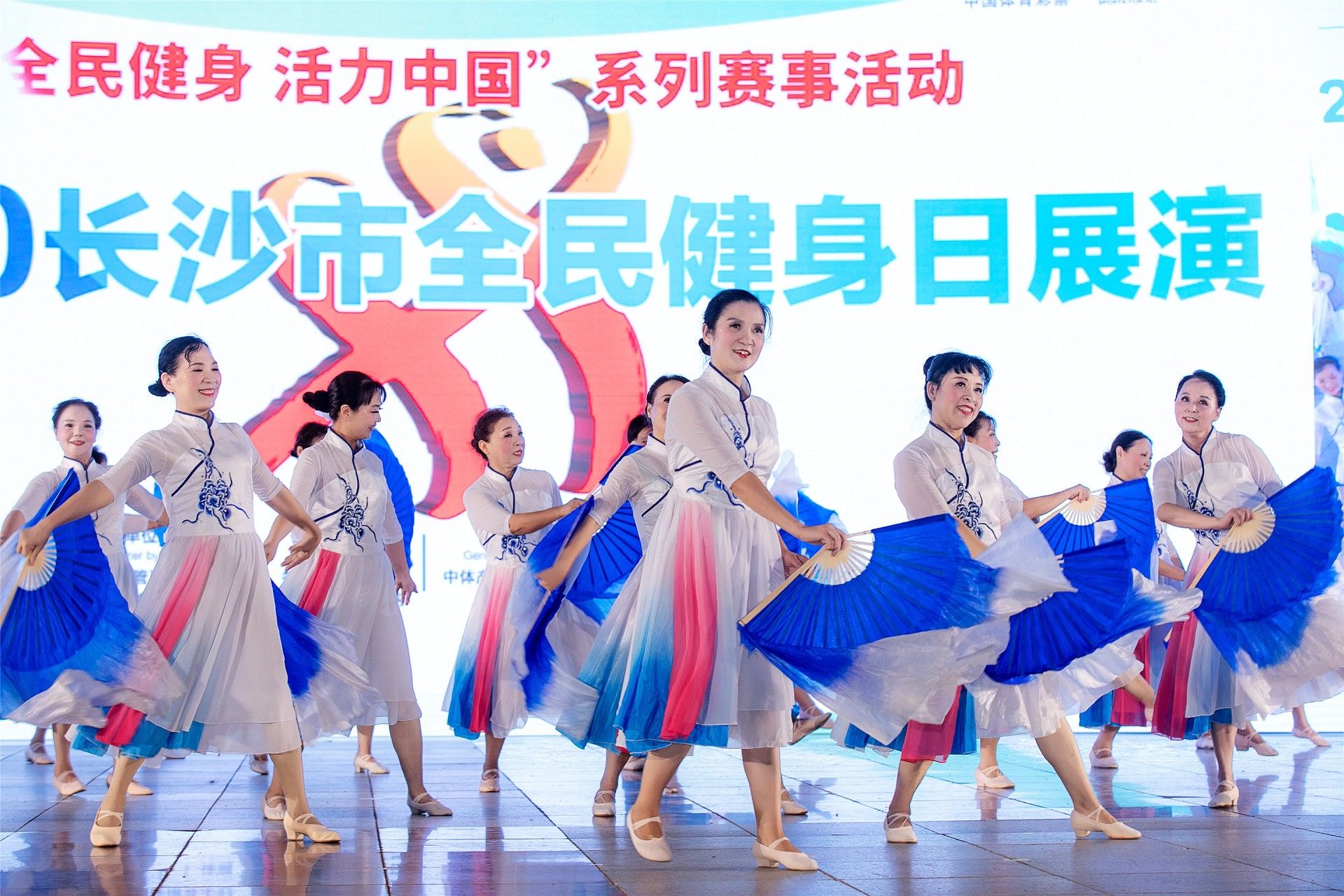 湖南乐鱼leyu体育管理有限公司