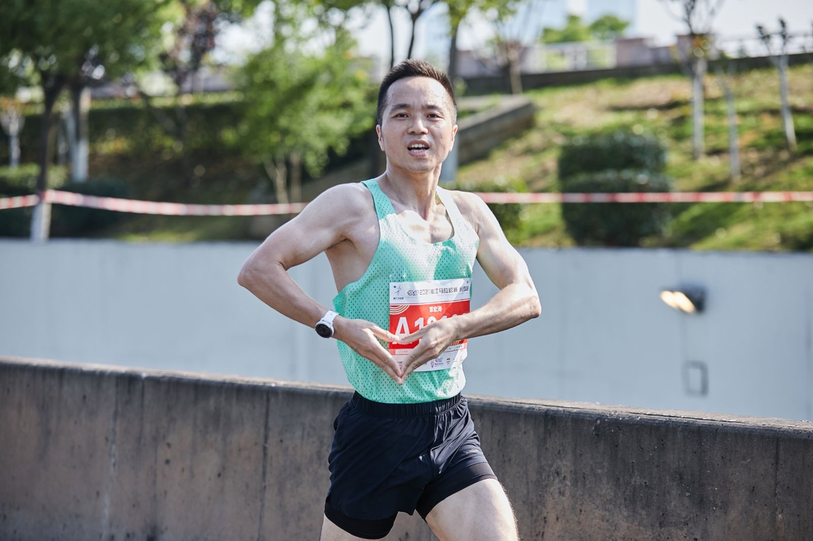 湖南乐鱼leyu体育管理有限公司